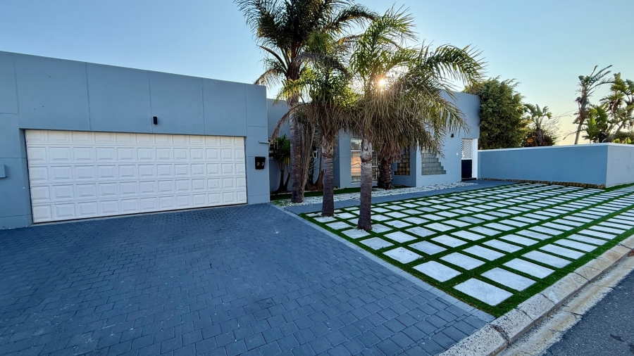 To Let 3 Bedroom Property for Rent in Parklands Western Cape